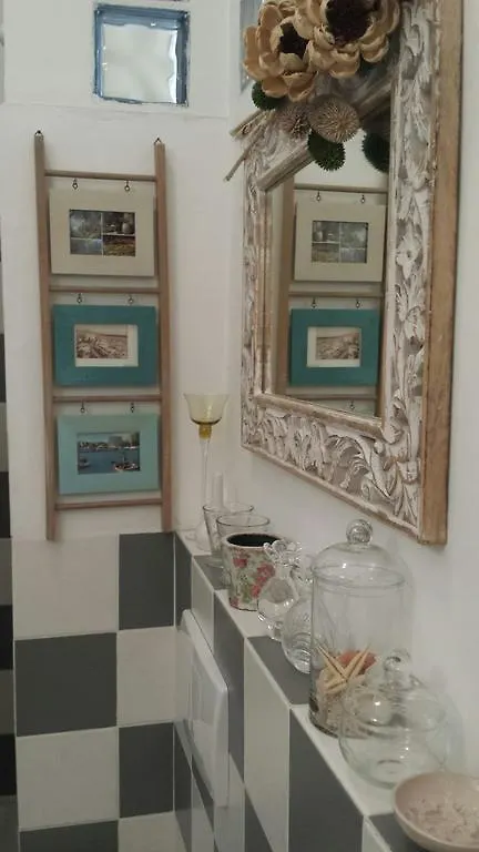 Artemisia B&B 0*, Albenga Italy